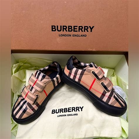 mini markham check sneaker burberry|Burberry Unisex Mini Markham Check Low.